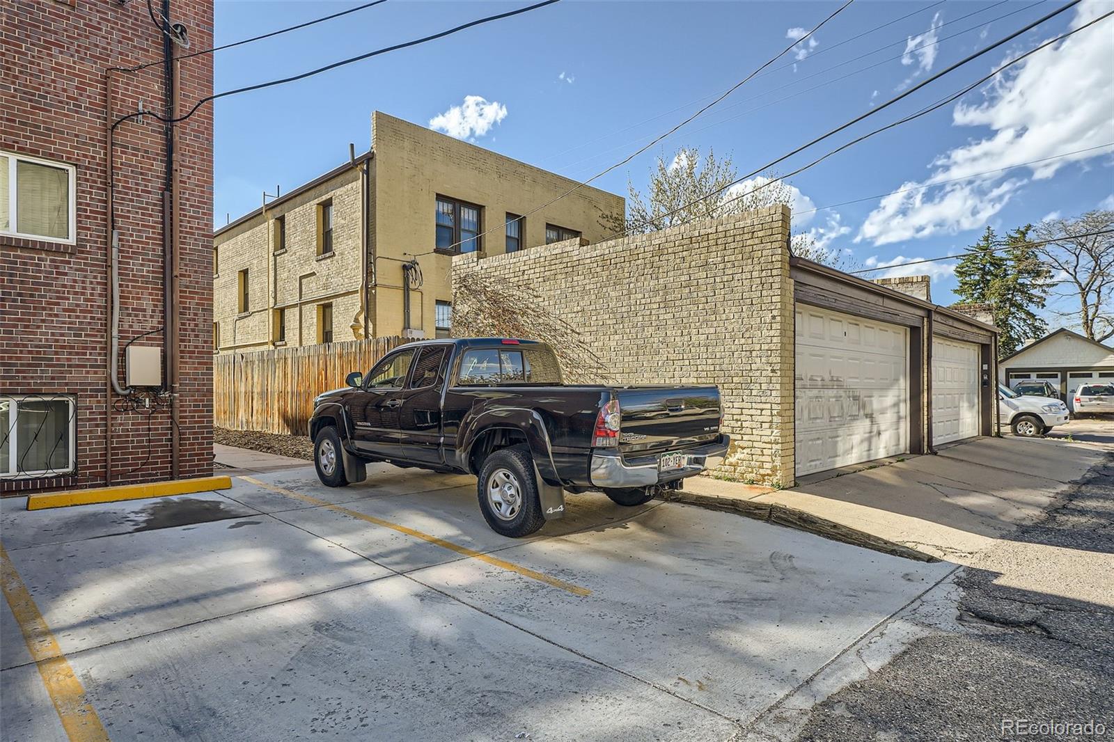 MLS Image #9 for 700 e ellsworth avenue,denver, Colorado