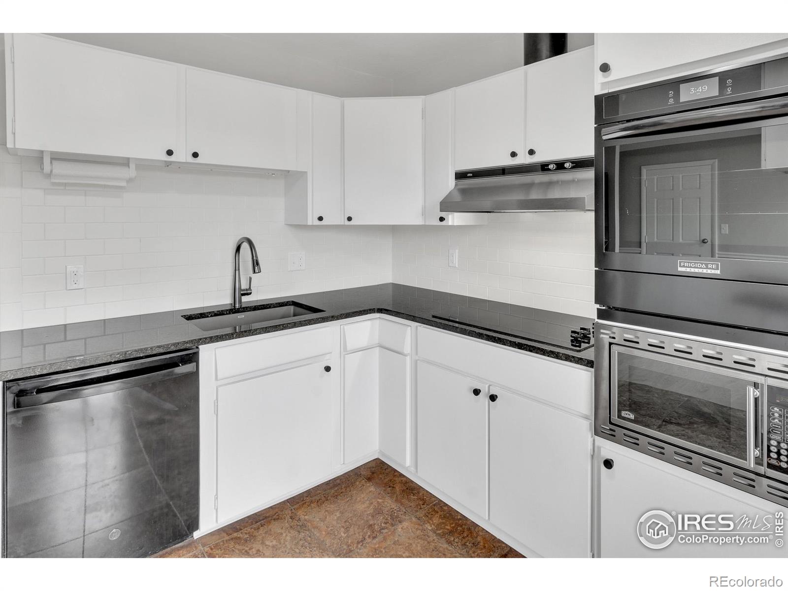MLS Image #10 for 2410 w 25th street,greeley, Colorado