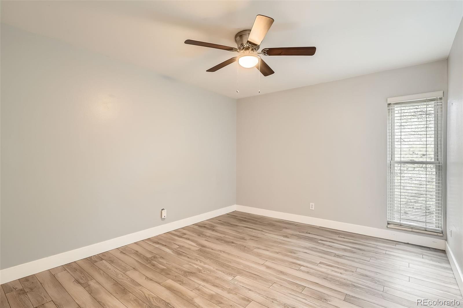 MLS Image #17 for 3663 s sheridan boulevard,denver, Colorado
