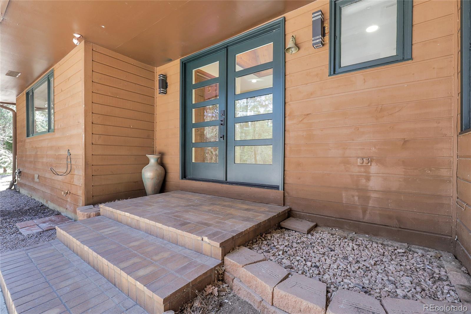 MLS Image #3 for 8782 s ault lane,morrison, Colorado