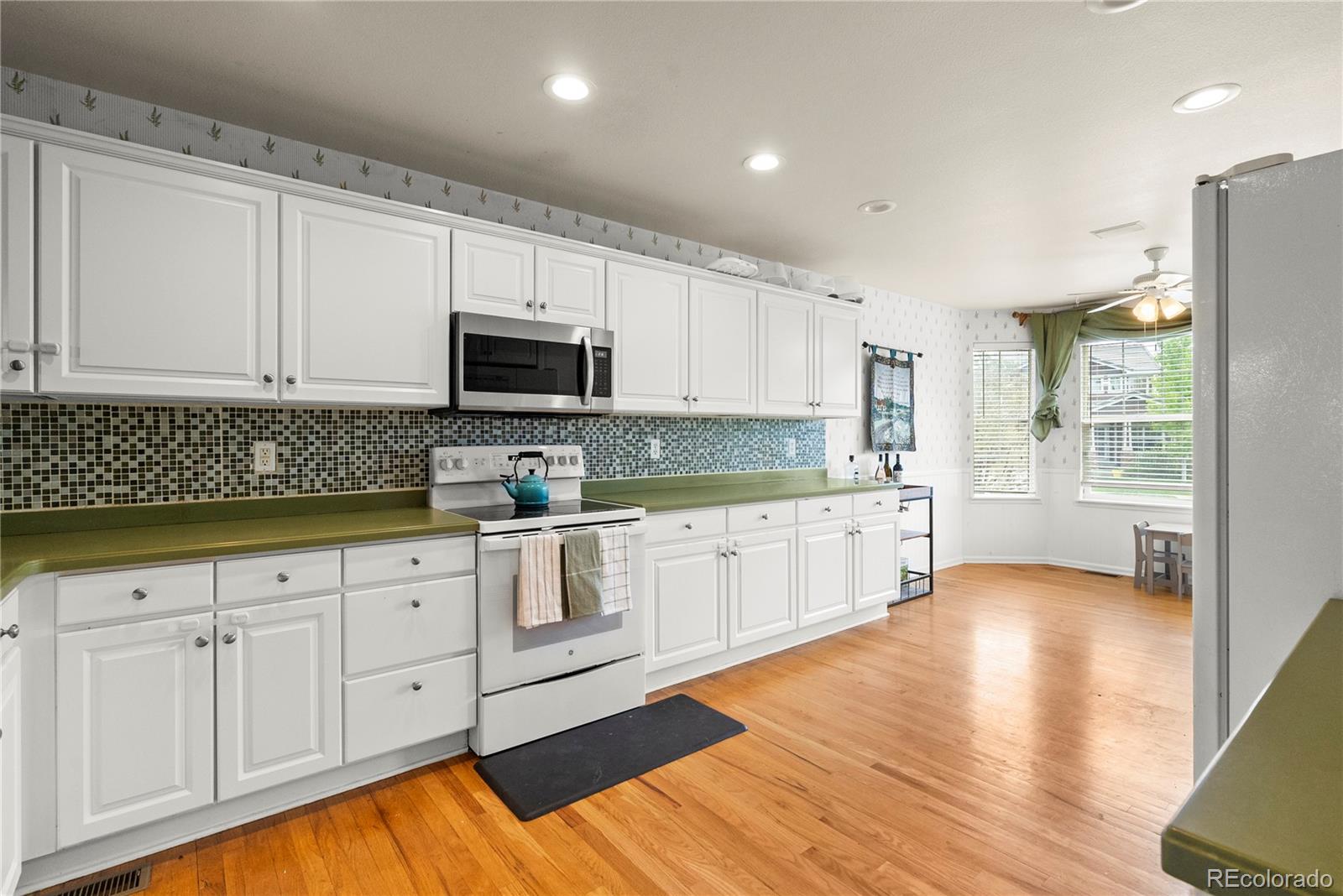 MLS Image #9 for 1118 s duquesne circle,aurora, Colorado