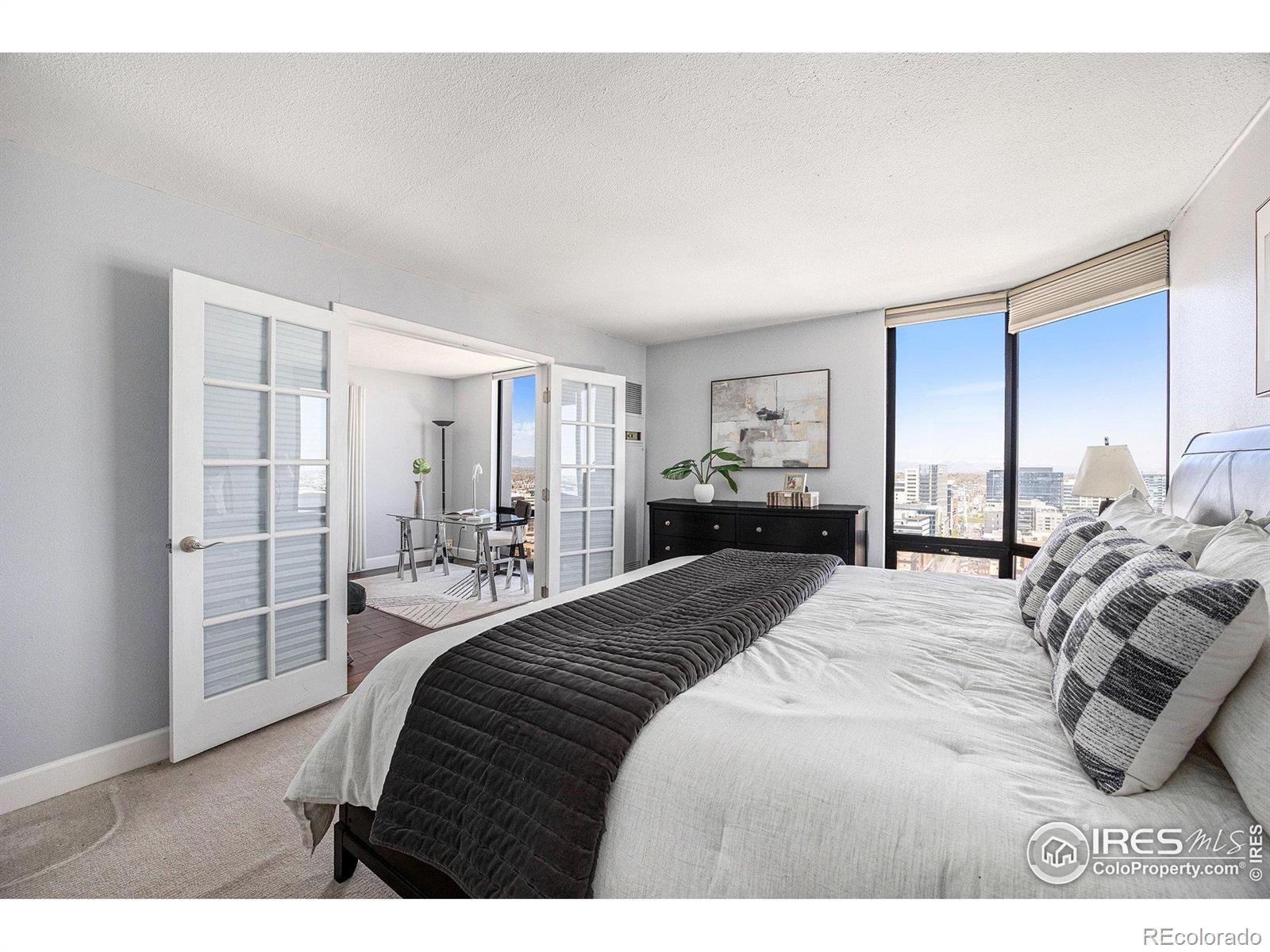 MLS Image #11 for 1625  larimer street,denver, Colorado