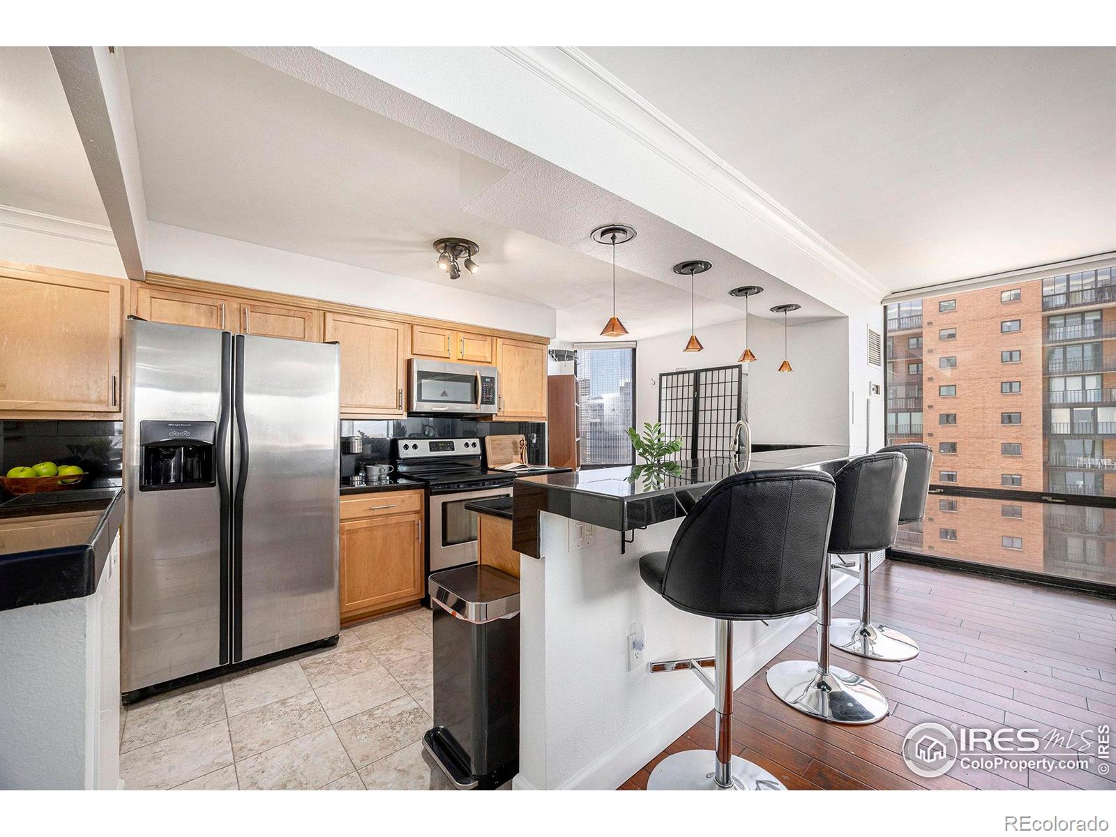 MLS Image #3 for 1625  larimer street,denver, Colorado