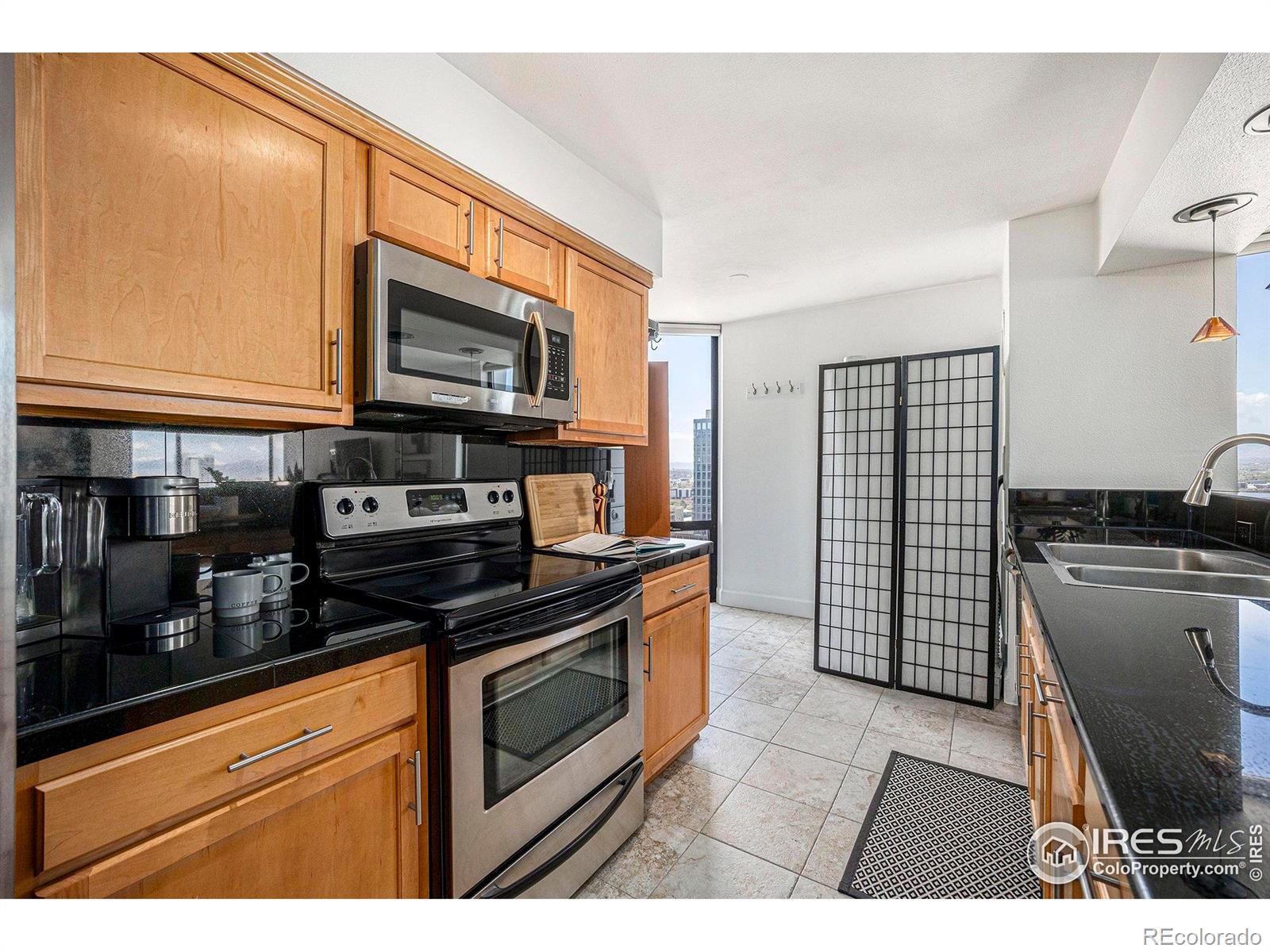 MLS Image #5 for 1625  larimer street,denver, Colorado