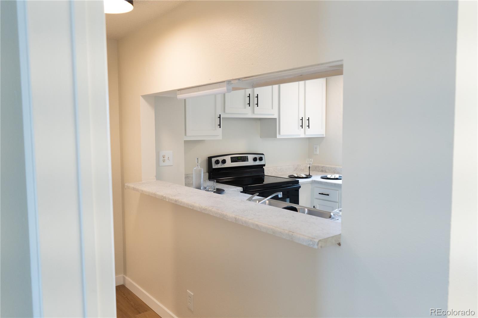 MLS Image #15 for 3073 w center avenue,denver, Colorado