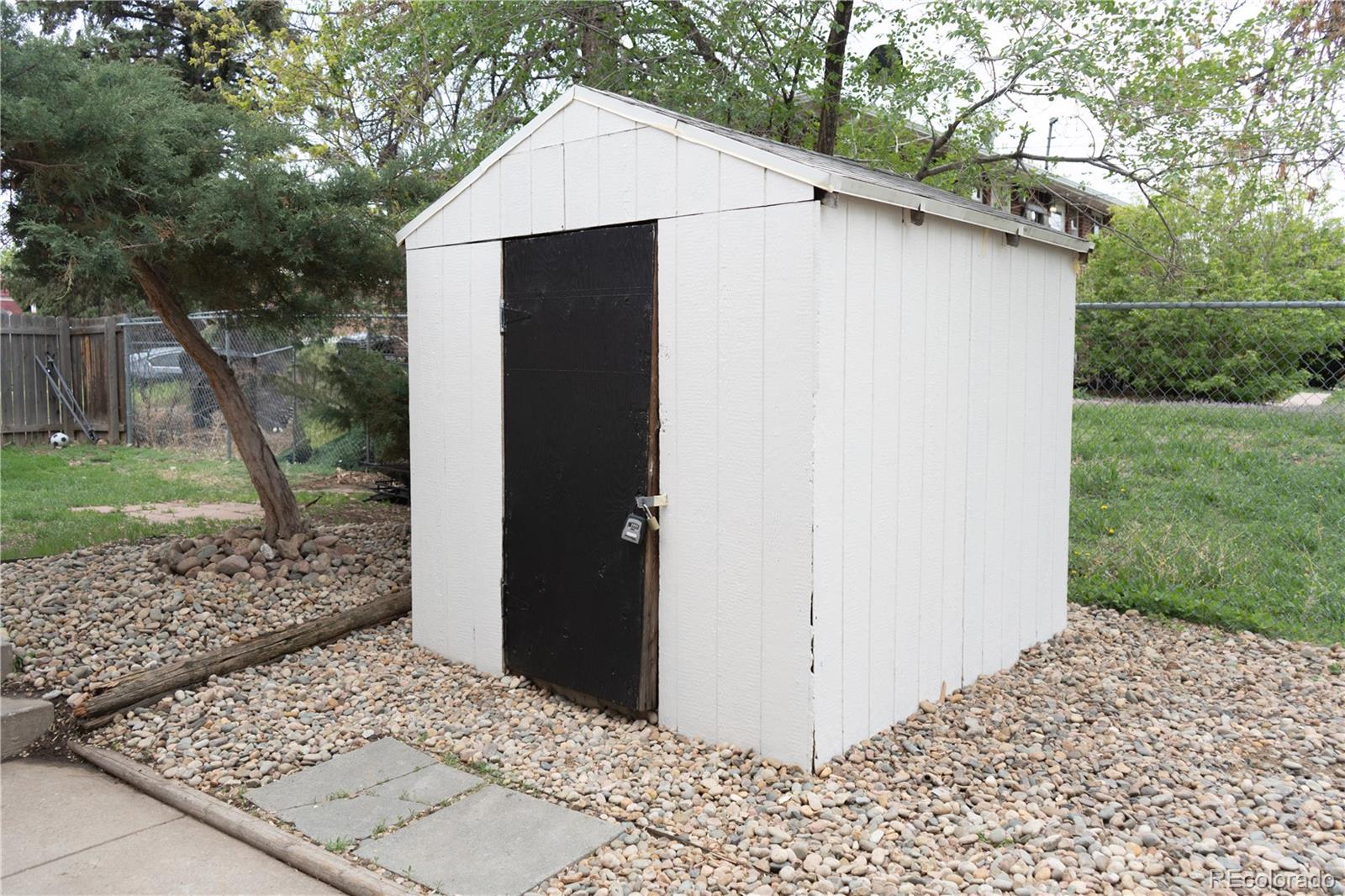 MLS Image #33 for 3073 w center avenue,denver, Colorado