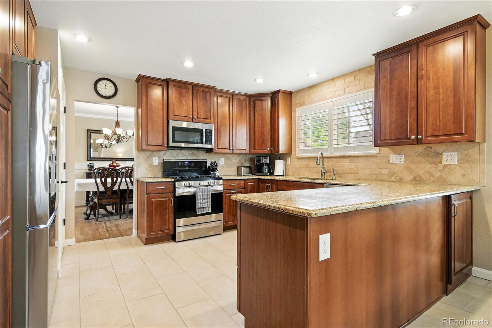 MLS Image #9 for 14194 w amherst avenue,lakewood, Colorado