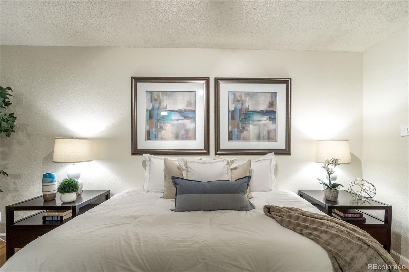 MLS Image #4 for 2480 w caithness place,denver, Colorado