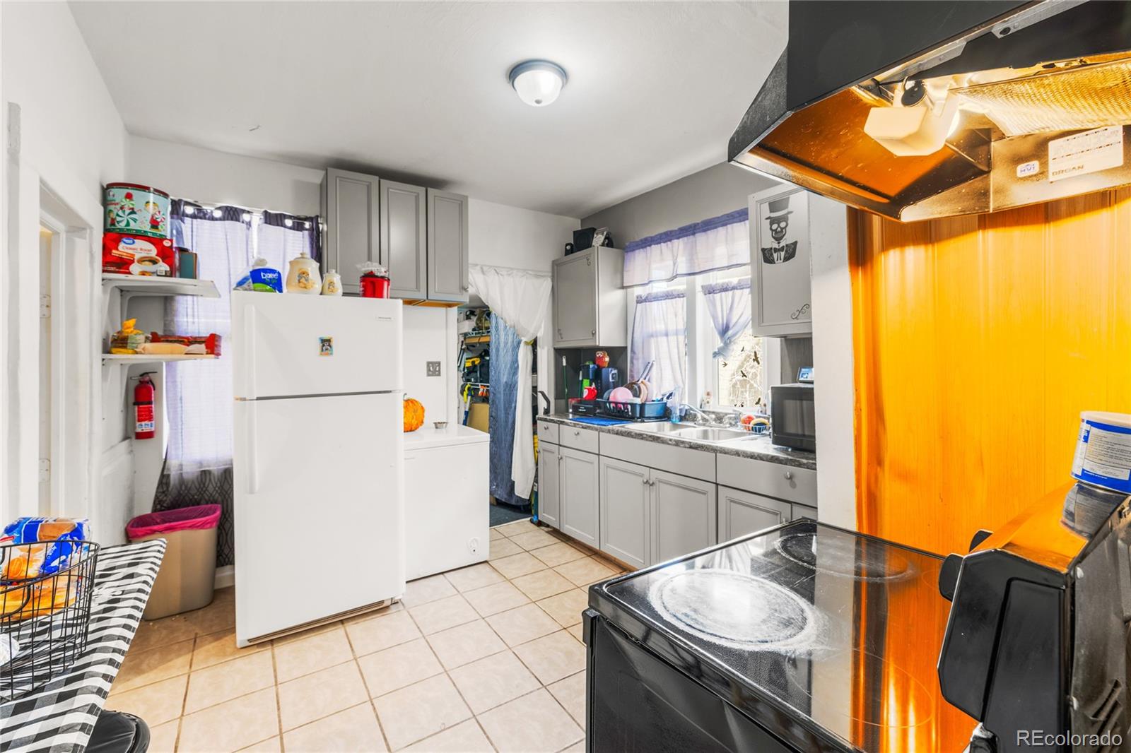 MLS Image #5 for 609 w 8th street,pueblo, Colorado
