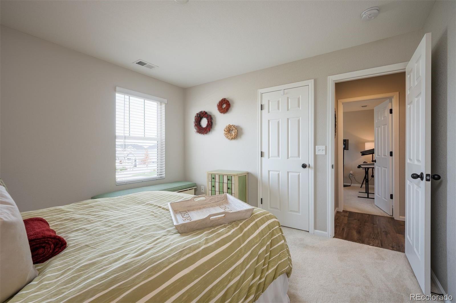 MLS Image #27 for 27790 e 9th place,aurora, Colorado