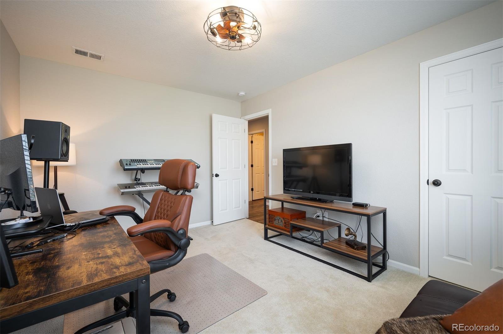 MLS Image #29 for 27790 e 9th place,aurora, Colorado