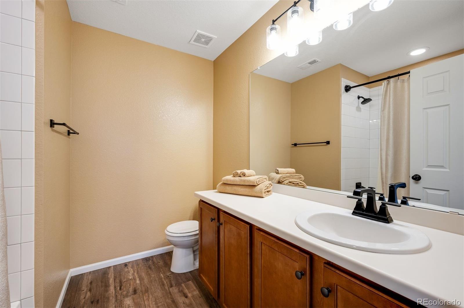 MLS Image #30 for 27790 e 9th place,aurora, Colorado