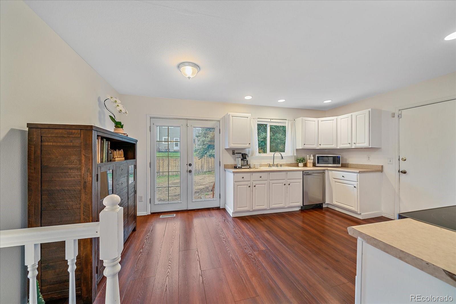 MLS Image #3 for 2166 s joplin way,aurora, Colorado
