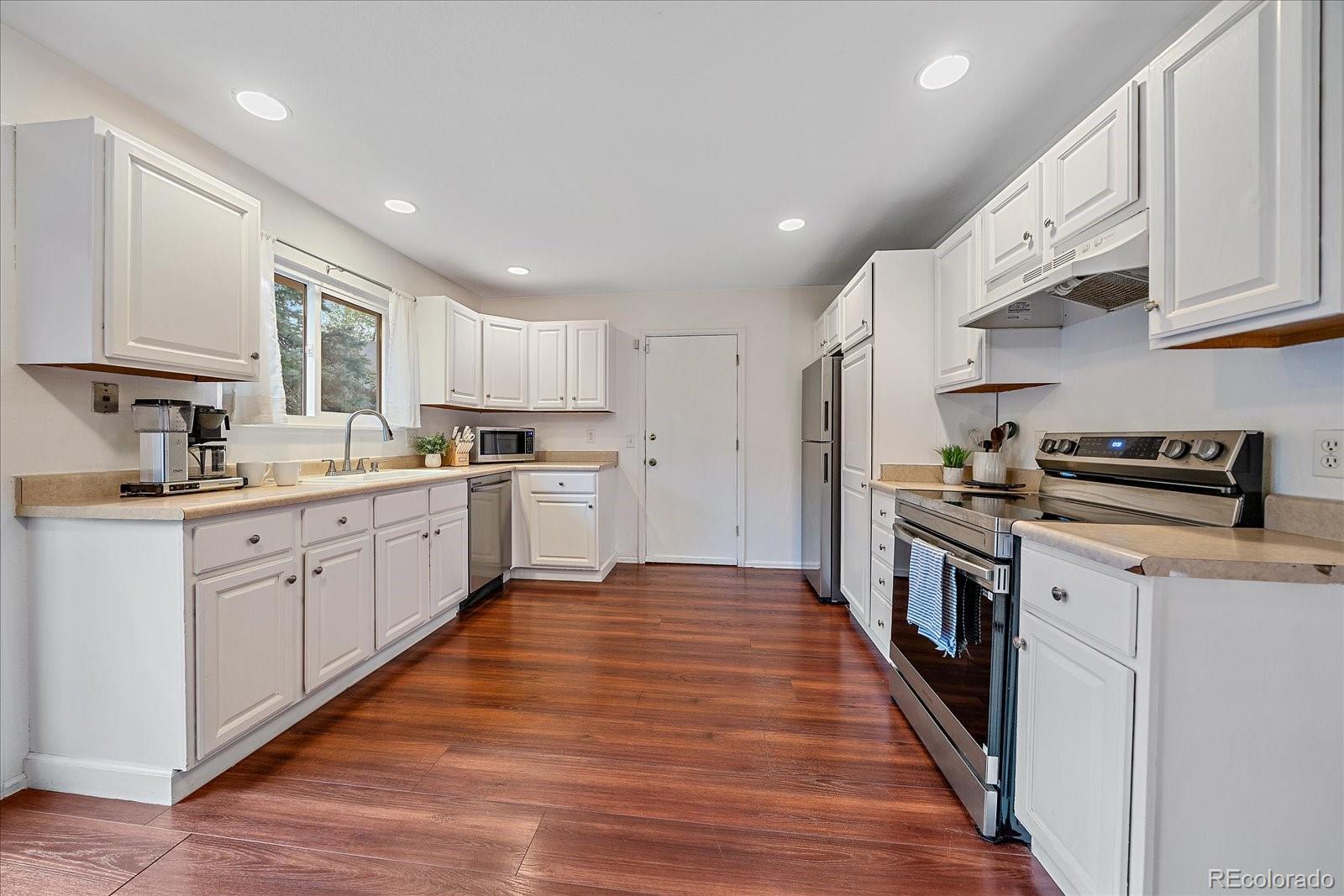 MLS Image #4 for 2166 s joplin way,aurora, Colorado