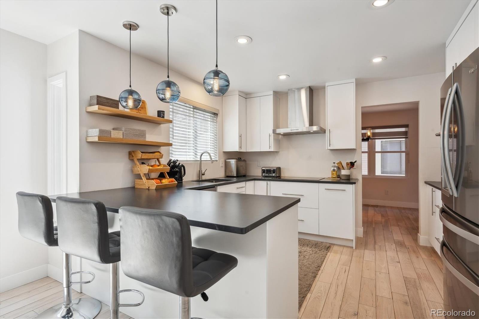 MLS Image #4 for 1206 e phillips place,littleton, Colorado