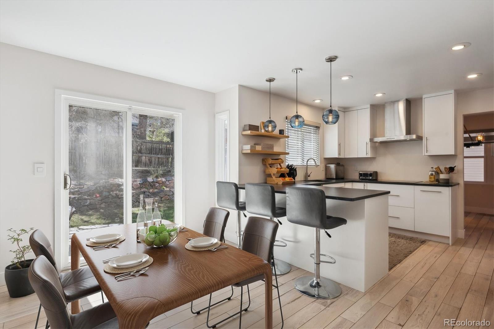 MLS Image #8 for 1206 e phillips place,littleton, Colorado