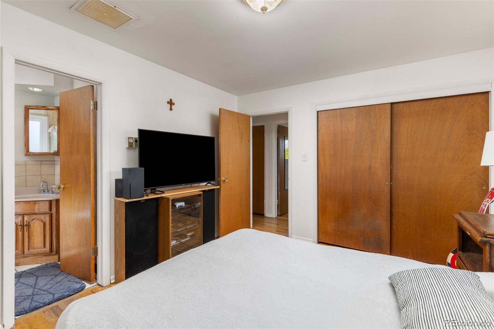 MLS Image #14 for 430 s potomac circle,aurora, Colorado