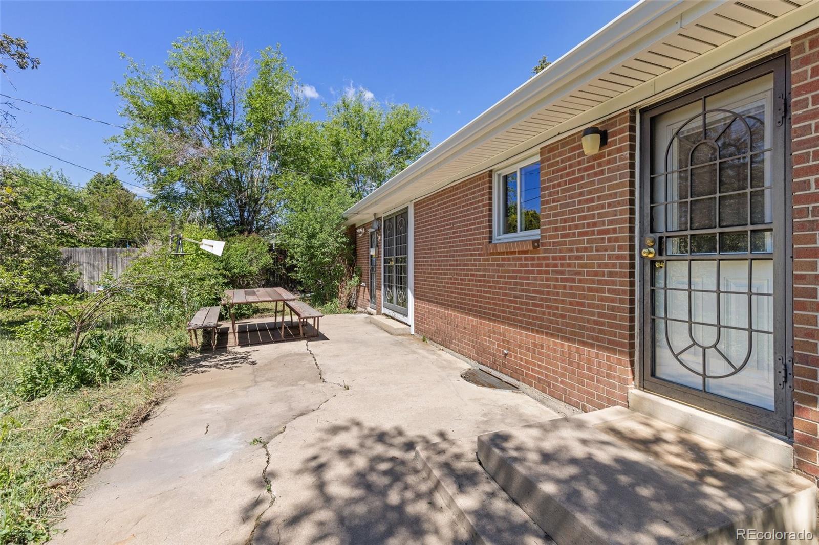 MLS Image #28 for 430 s potomac circle,aurora, Colorado