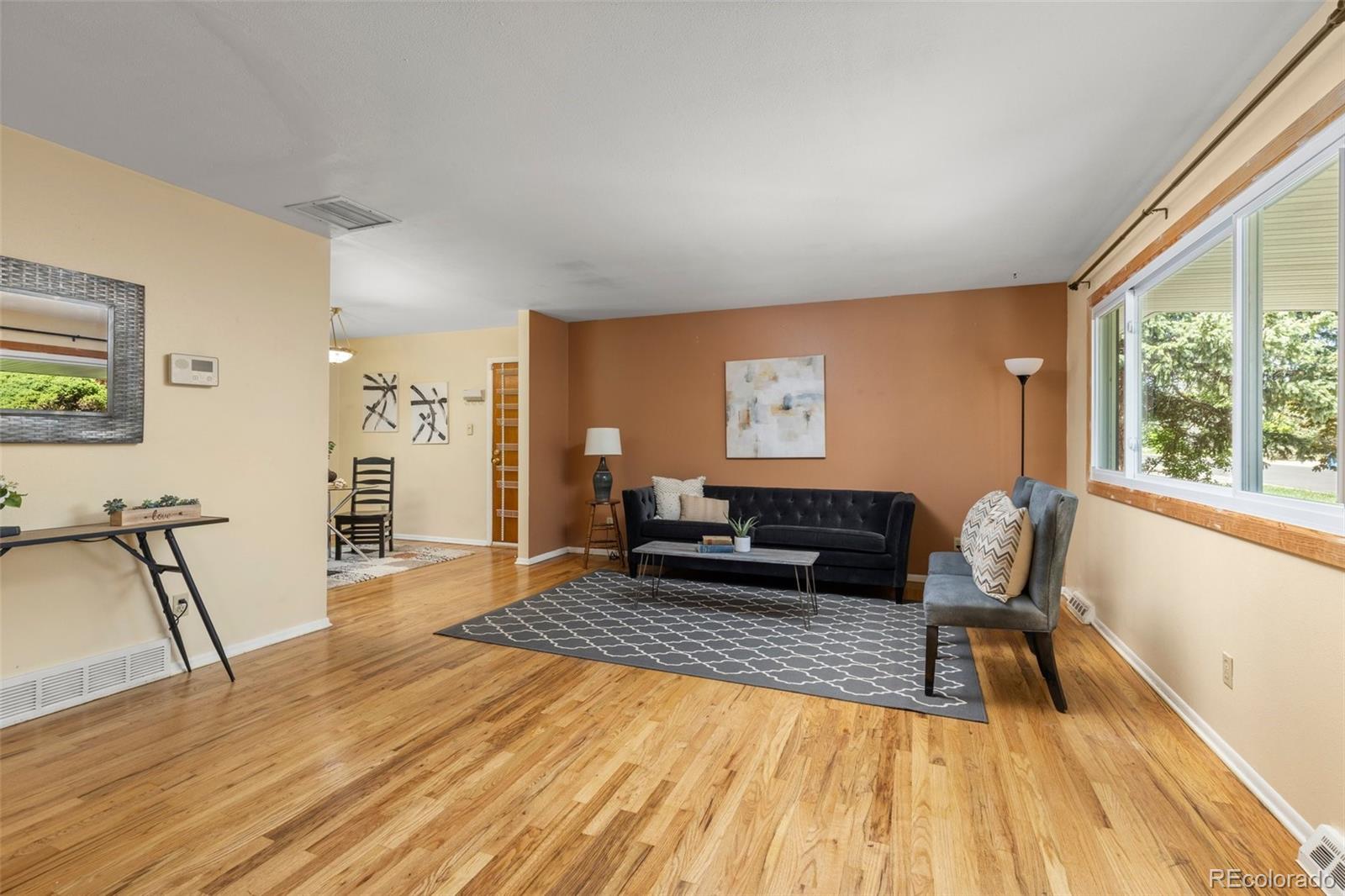 MLS Image #5 for 430 s potomac circle,aurora, Colorado