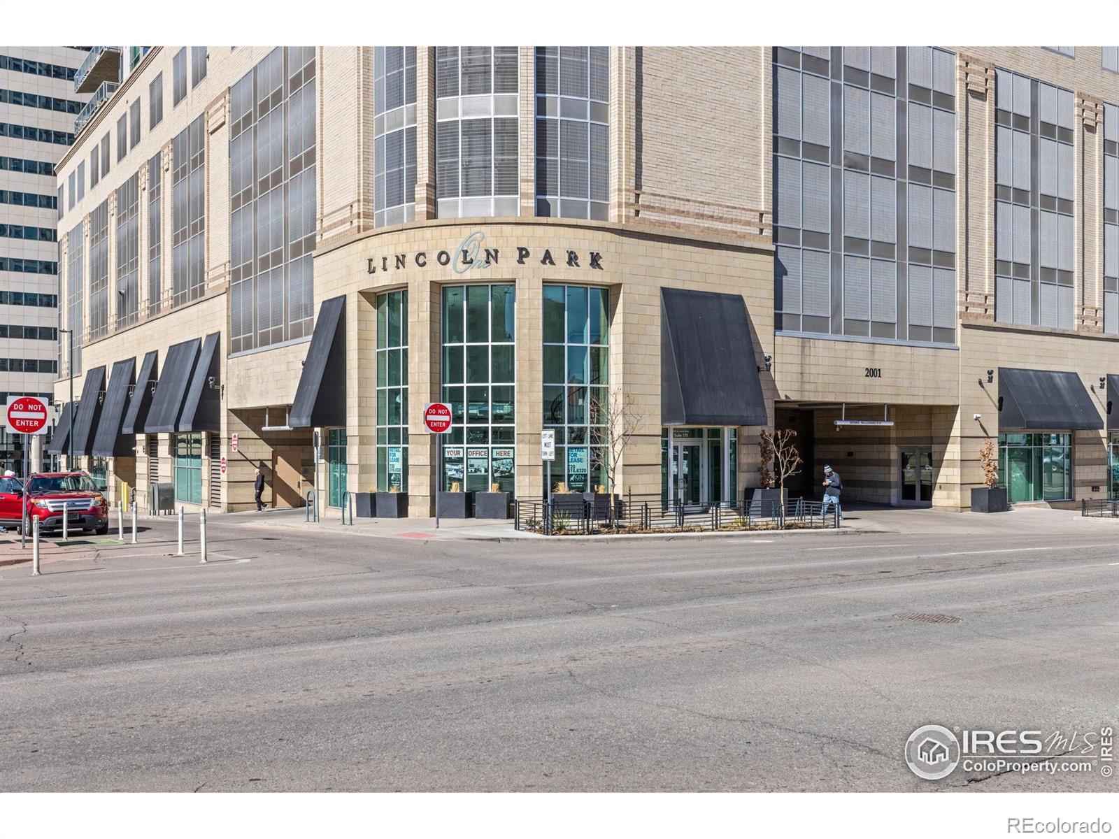 MLS Image #32 for 2001  lincoln street 2113,denver, Colorado
