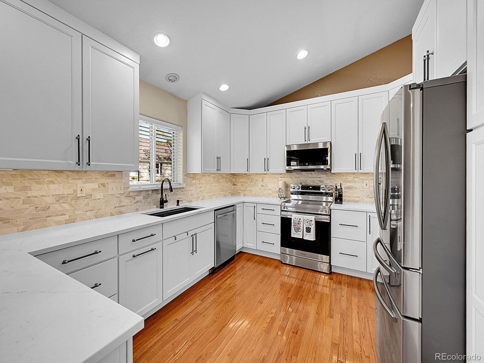 MLS Image #11 for 7809 s flower street,littleton, Colorado