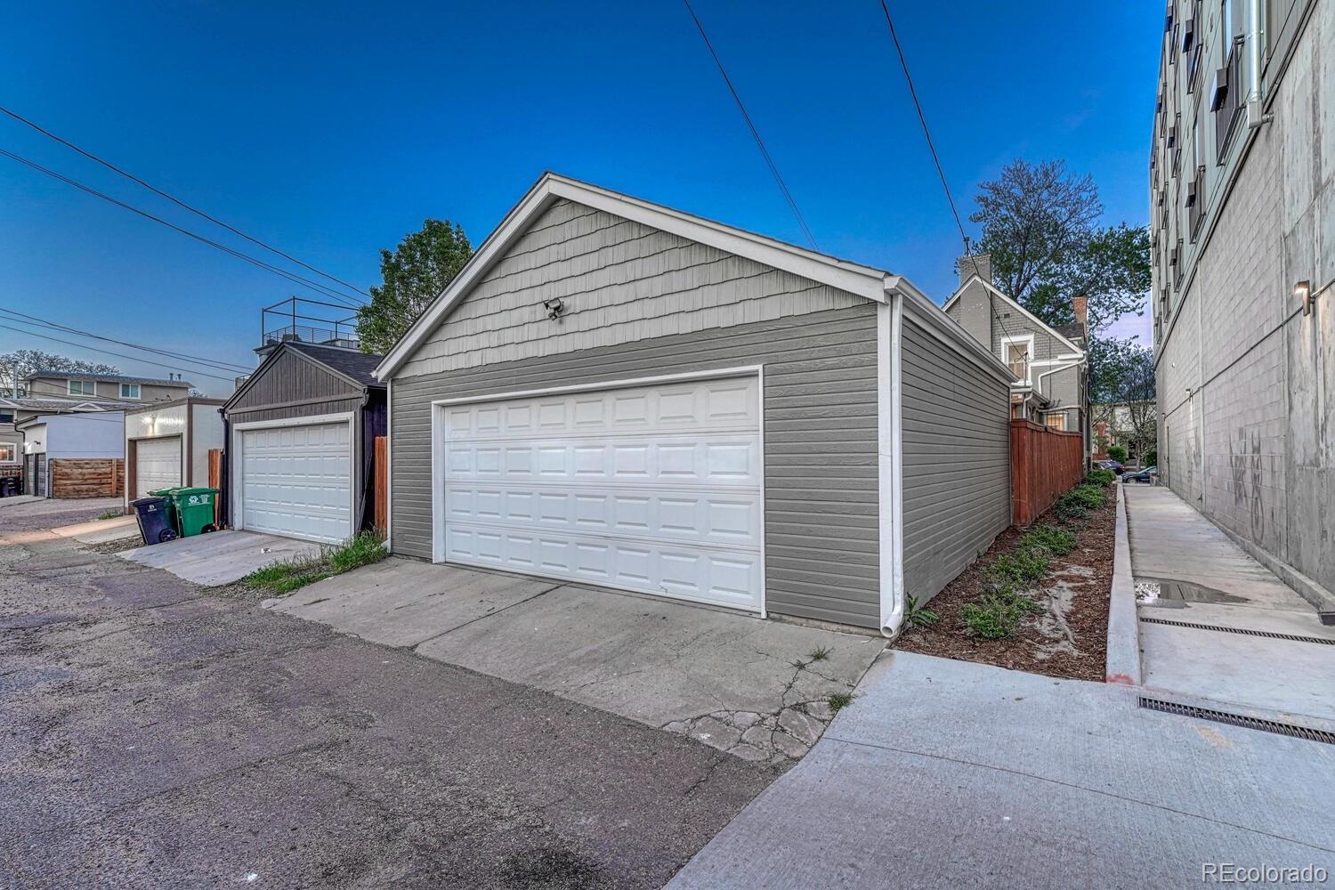 MLS Image #37 for 1729 n clarkson street,denver, Colorado