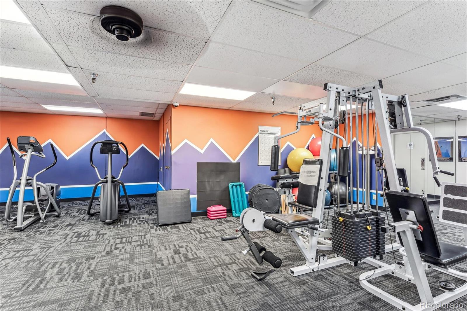 MLS Image #34 for 480 s marion parkway,denver, Colorado