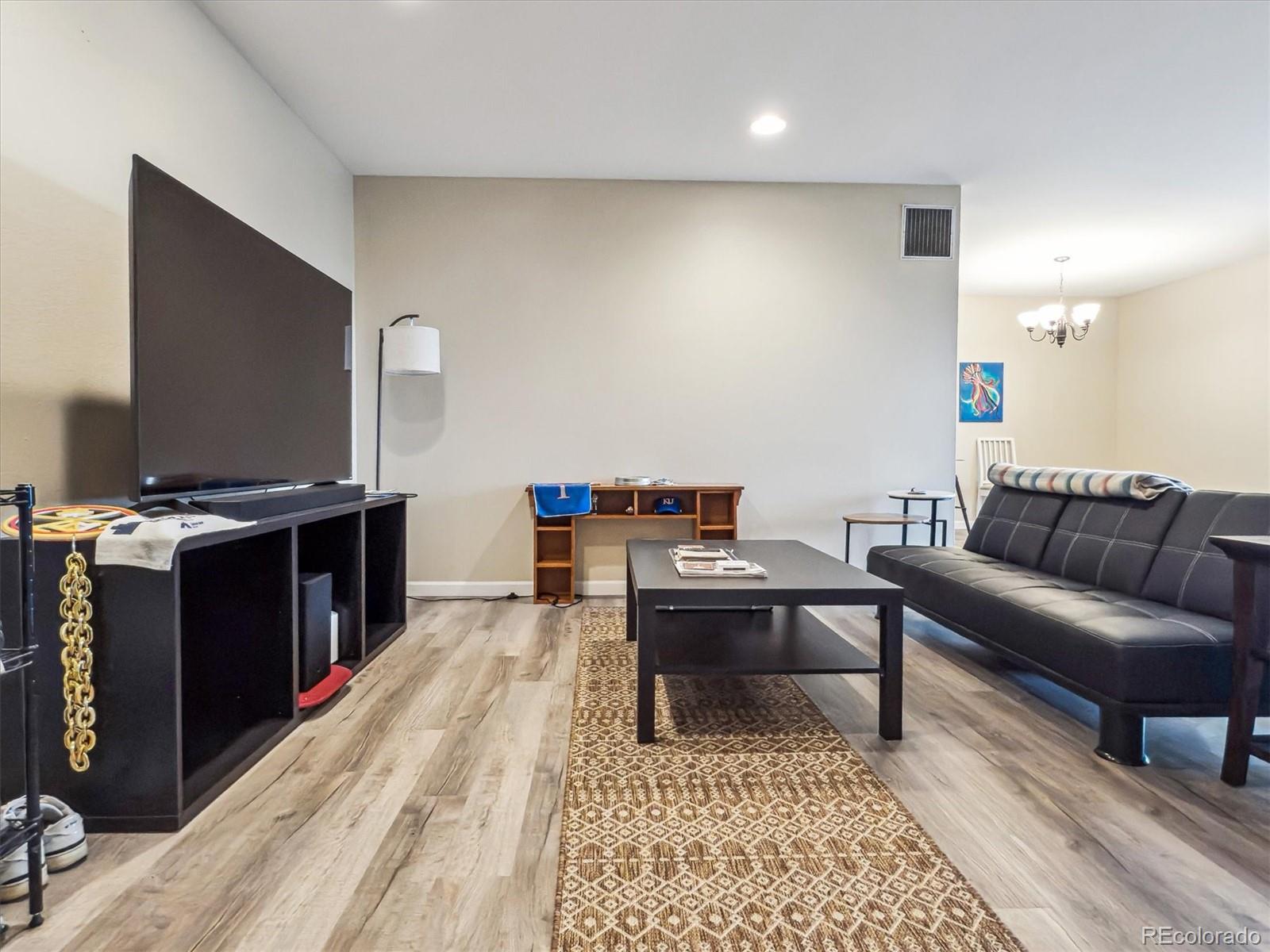 MLS Image #8 for 480 s marion parkway,denver, Colorado