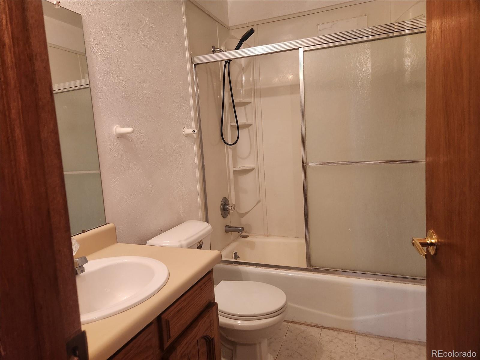 MLS Image #15 for 812 s ouray street,aurora, Colorado