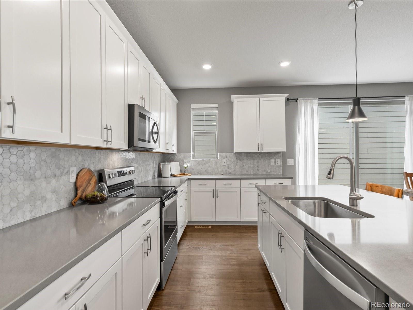 MLS Image #12 for 5716  boston court,denver, Colorado