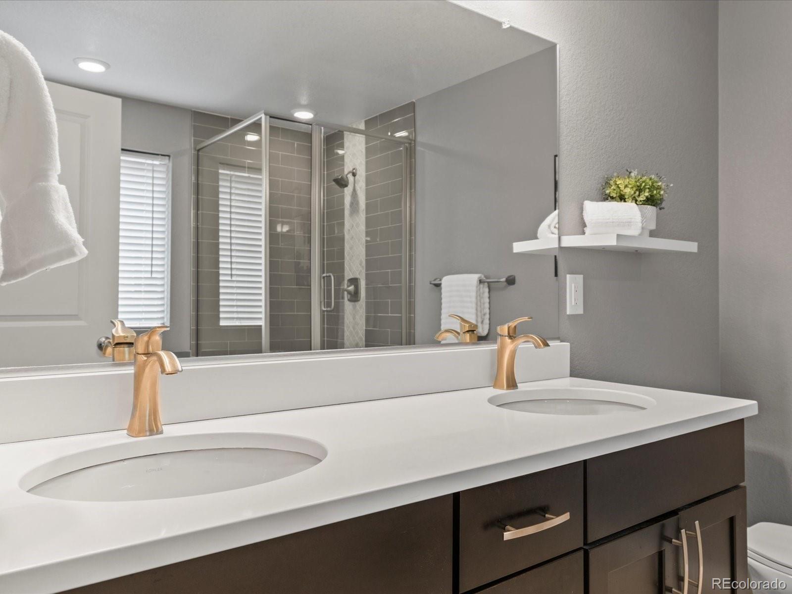 MLS Image #21 for 5716  boston court,denver, Colorado