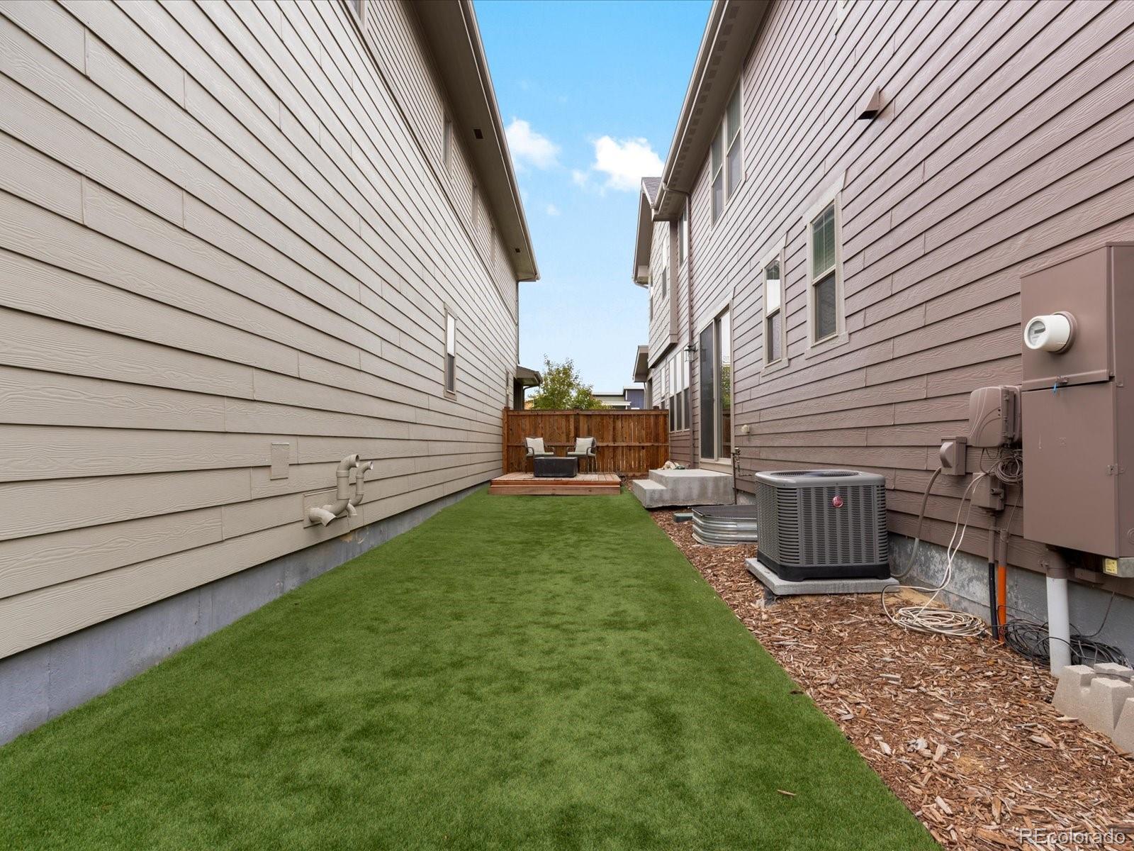 MLS Image #33 for 5716  boston court,denver, Colorado