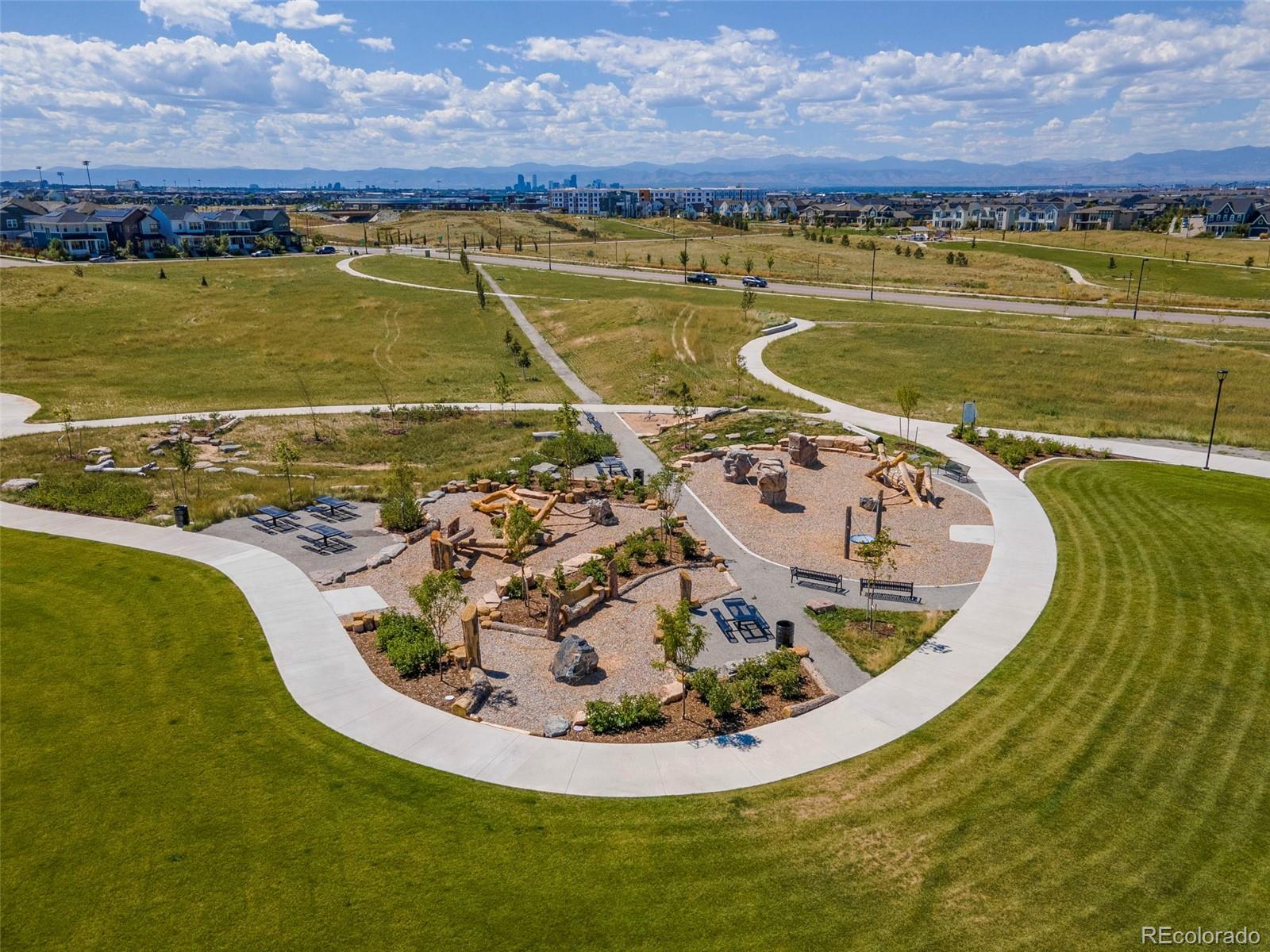 MLS Image #38 for 5716  boston court,denver, Colorado