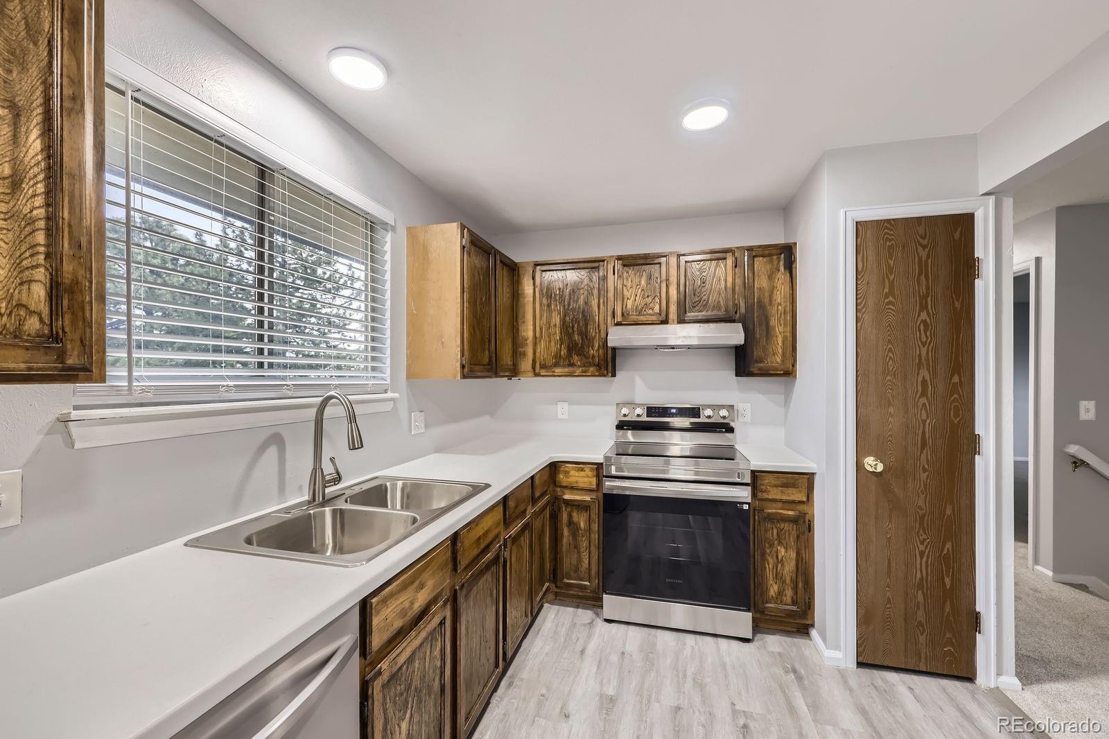 MLS Image #17 for 9134  bellaire street,thornton, Colorado