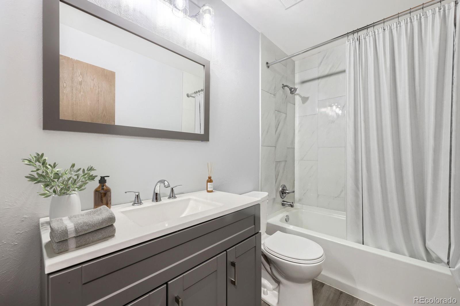 MLS Image #9 for 9134  bellaire street,thornton, Colorado