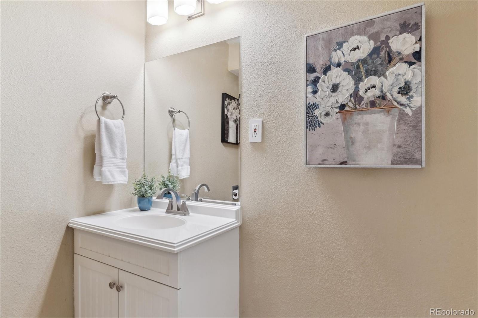 MLS Image #8 for 11402 w 17th place,lakewood, Colorado