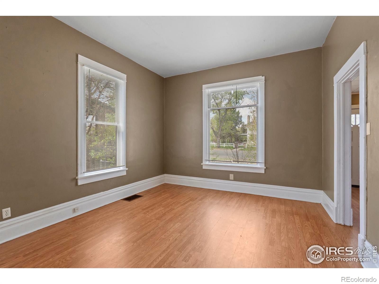 MLS Image #8 for 1626  11th avenue,greeley, Colorado