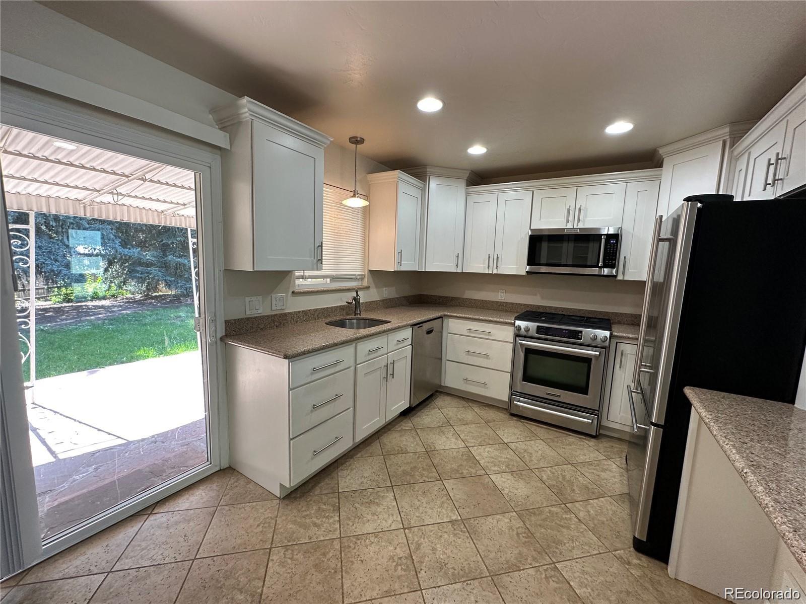 MLS Image #6 for 6176 s adams drive,centennial, Colorado