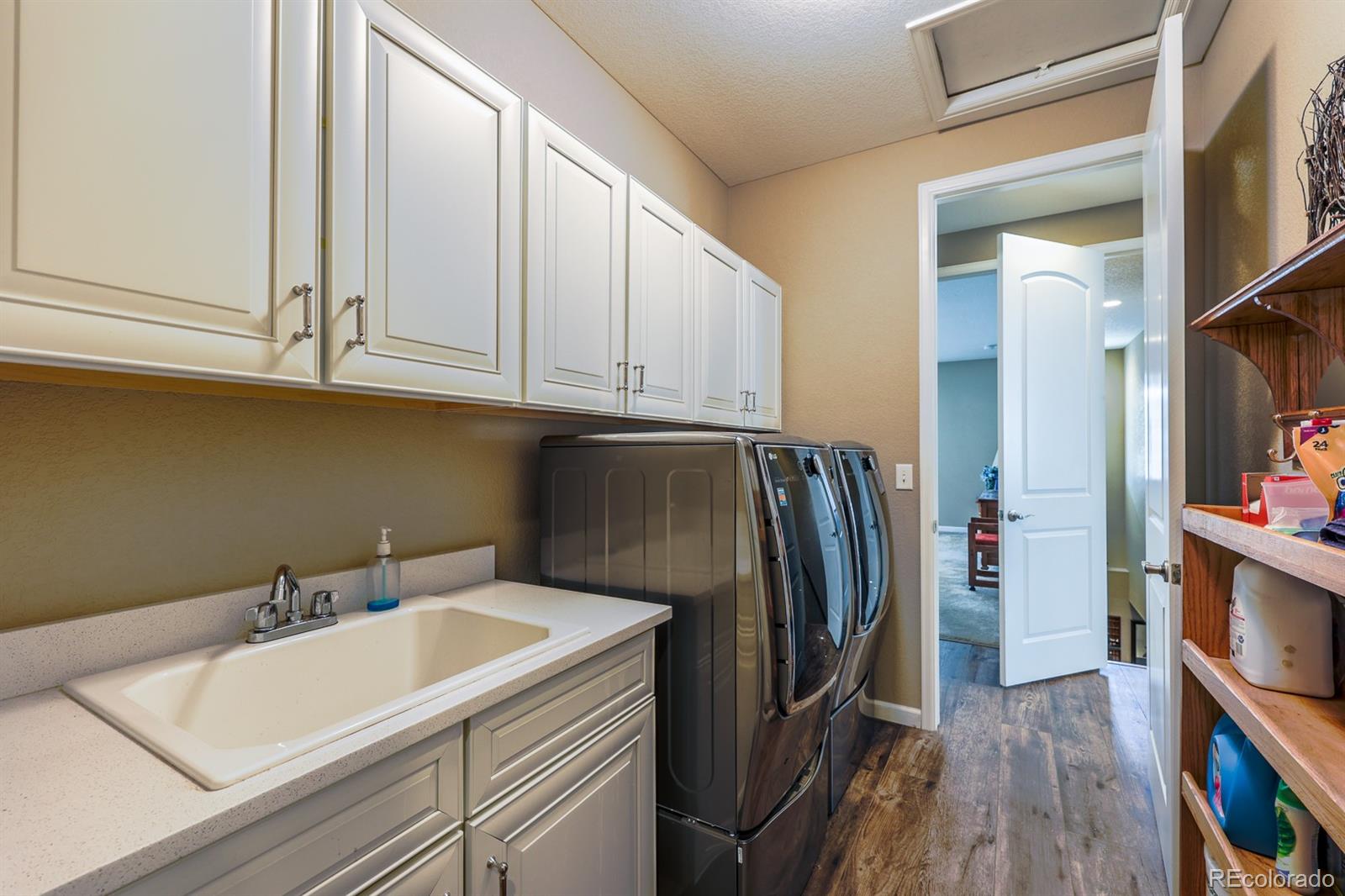 MLS Image #19 for 22662 e narrowleaf circle,aurora, Colorado