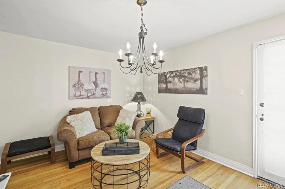 MLS Image #12 for 6235 e 6th avenue parkway,denver, Colorado