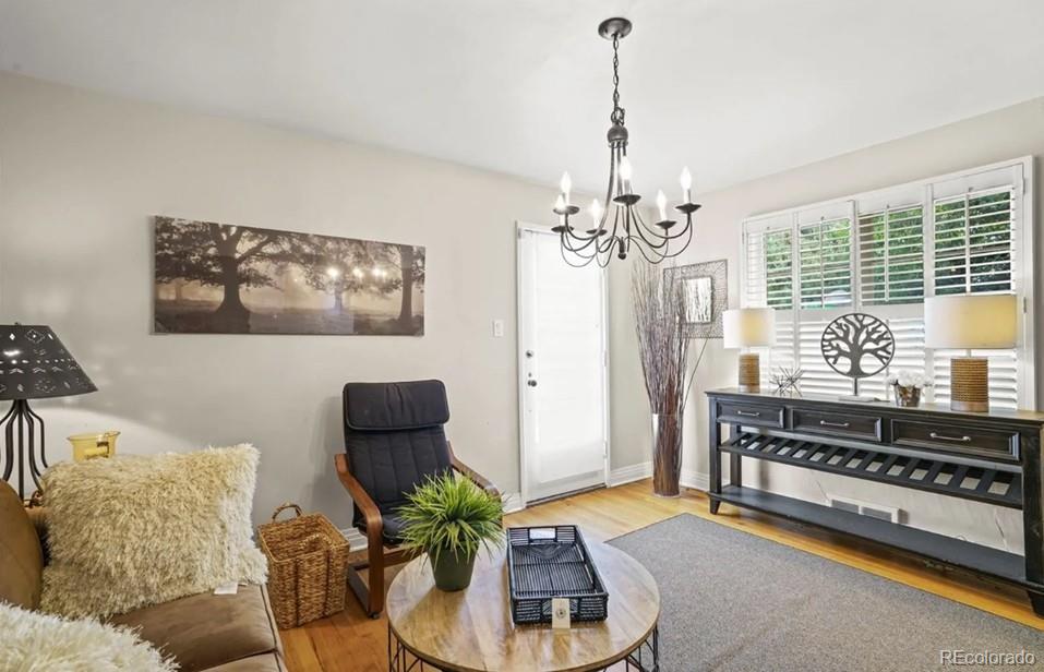 MLS Image #17 for 6235 e 6th avenue parkway,denver, Colorado