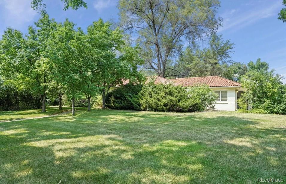 MLS Image #25 for 6235 e 6th avenue parkway,denver, Colorado