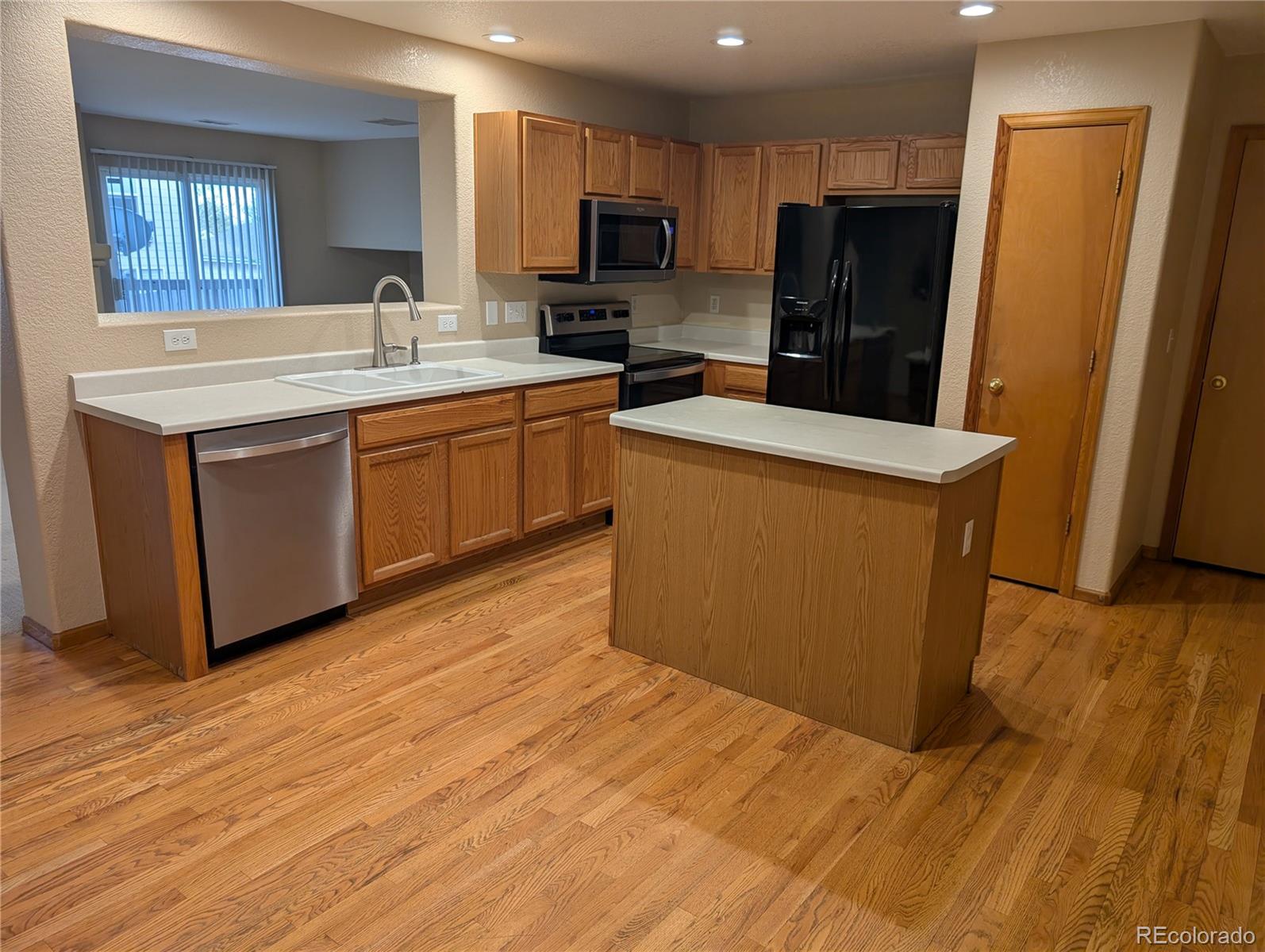 MLS Image #6 for 9322  jackson street,thornton, Colorado