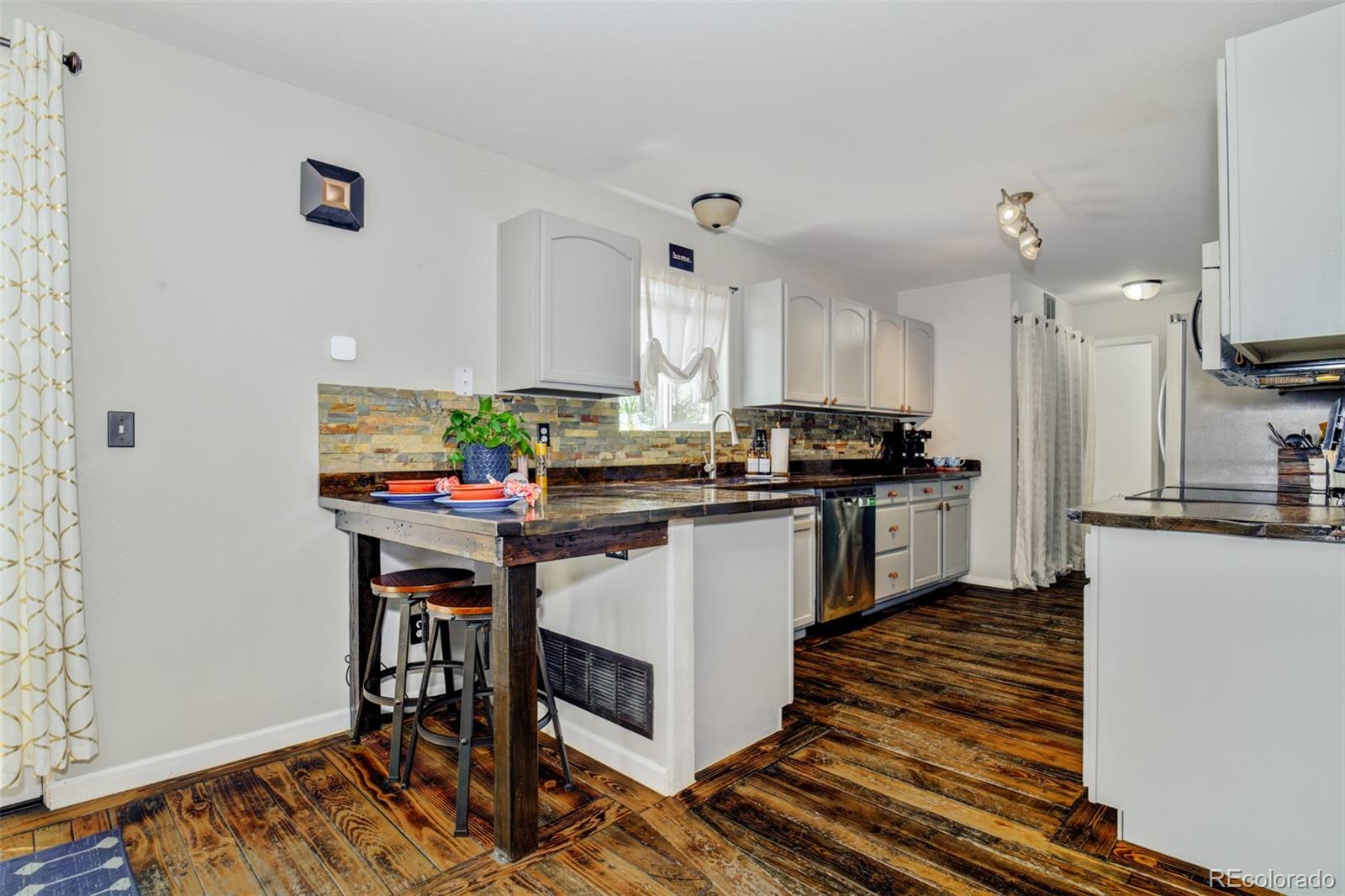 MLS Image #13 for 1156  white stone way,fountain, Colorado
