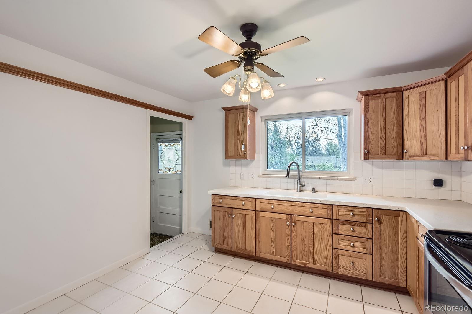MLS Image #9 for 5370 s sherman street,littleton, Colorado