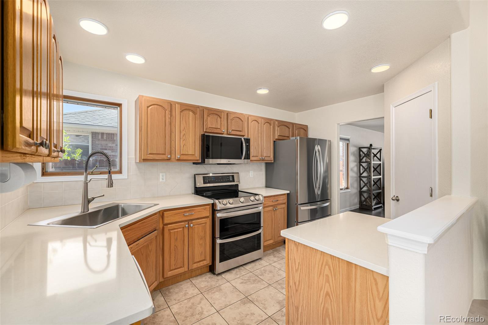 MLS Image #9 for 2072  skylark court,longmont, Colorado