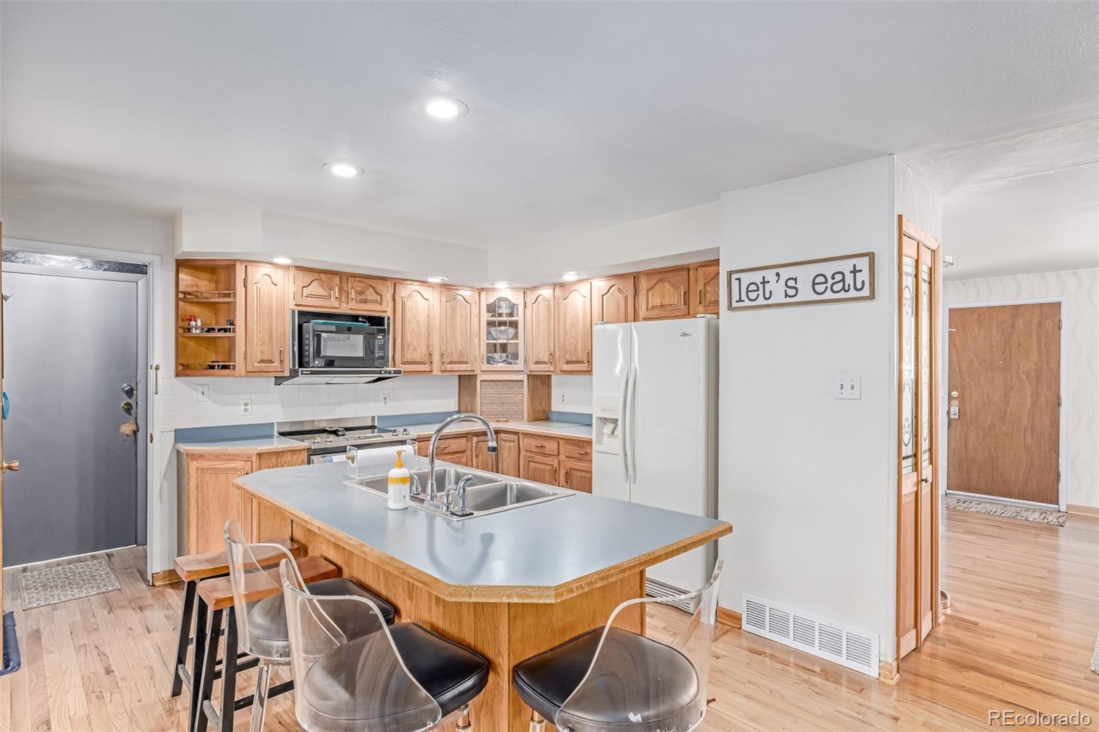 MLS Image #2 for 5070 w 66th avenue,arvada, Colorado