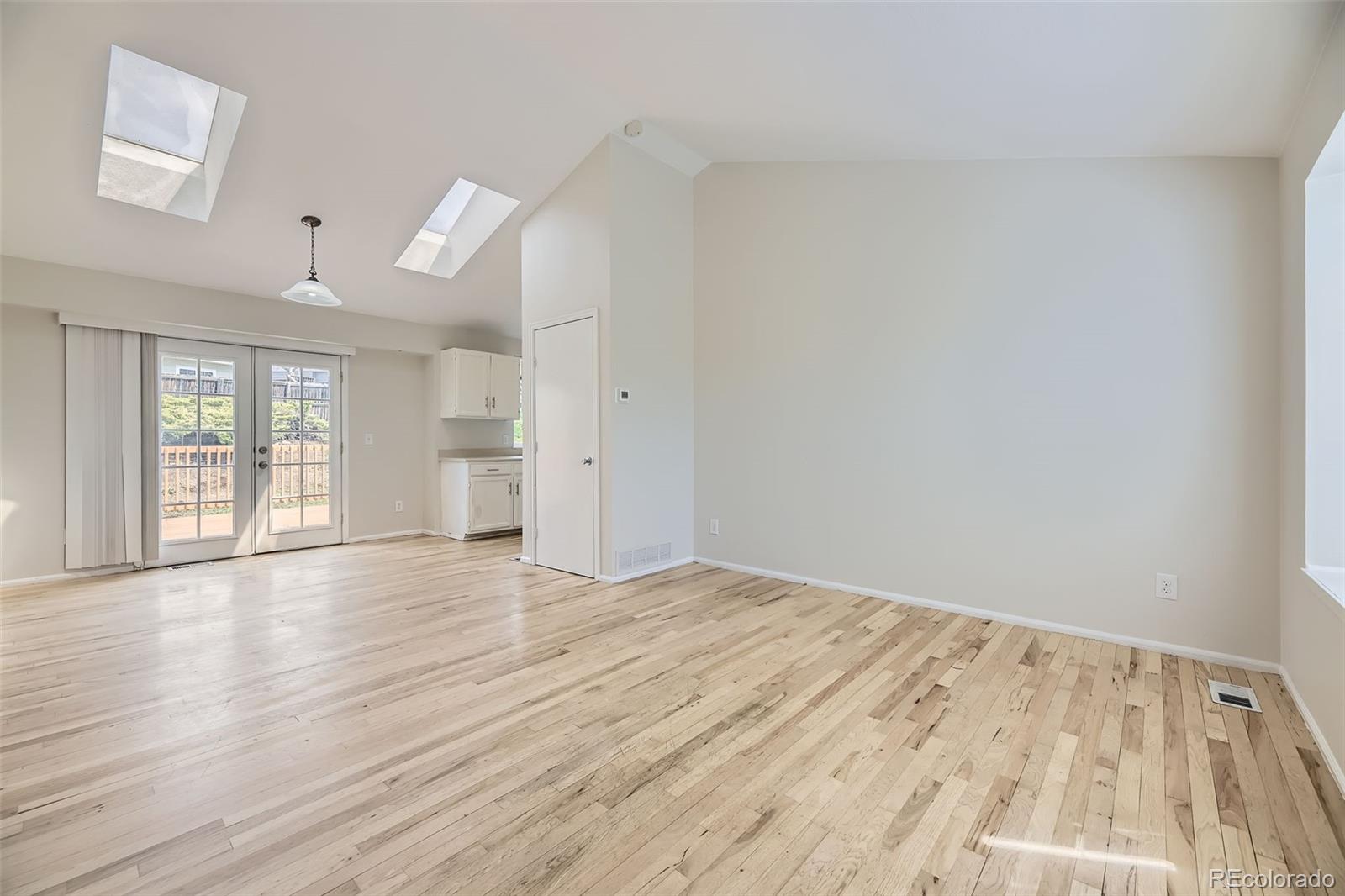 MLS Image #3 for 1758 s ensenada street,aurora, Colorado