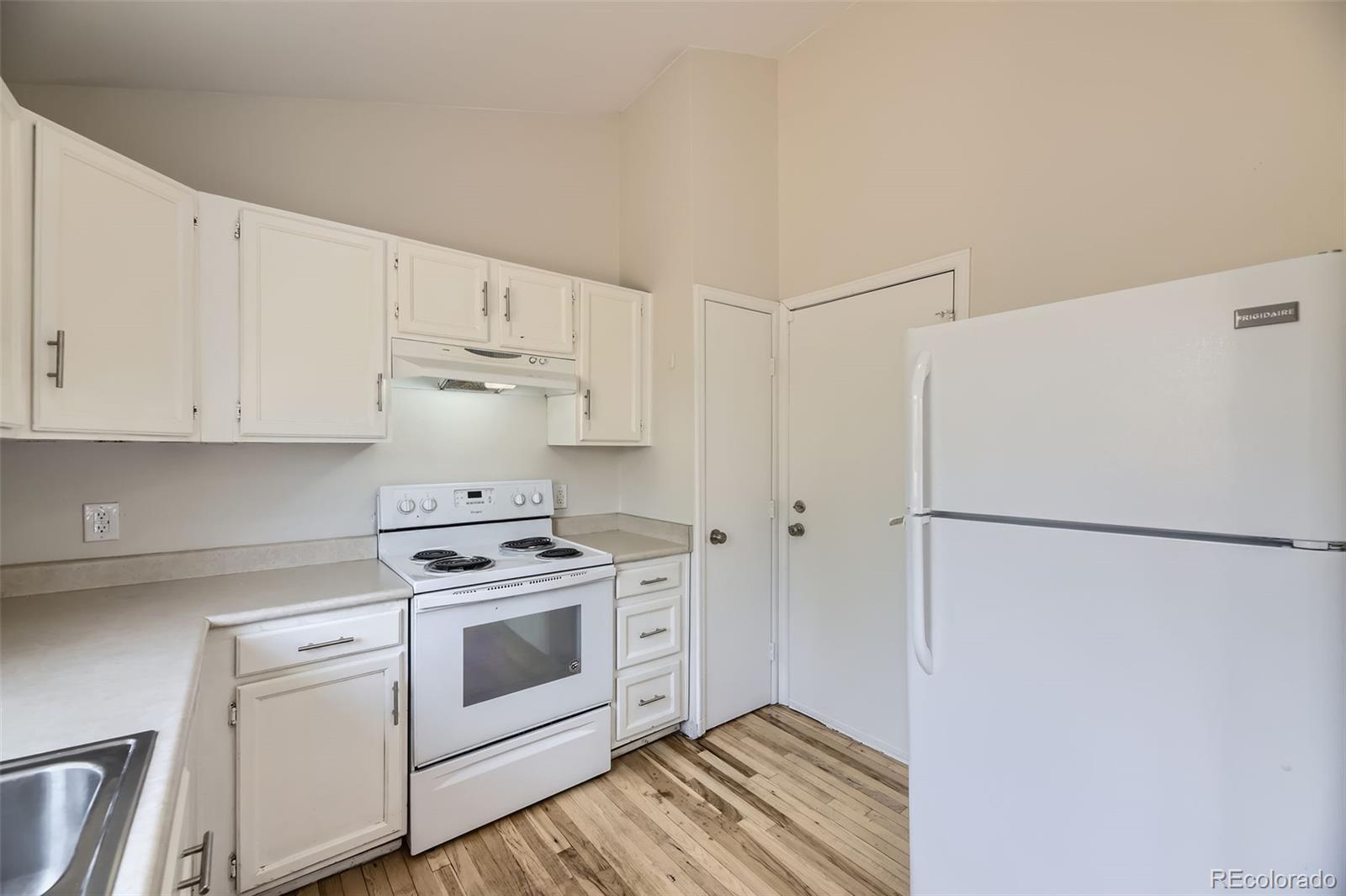 MLS Image #8 for 1758 s ensenada street,aurora, Colorado