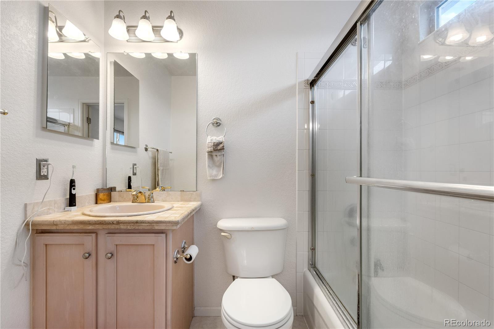 MLS Image #21 for 20835 e 47th avenue,denver, Colorado